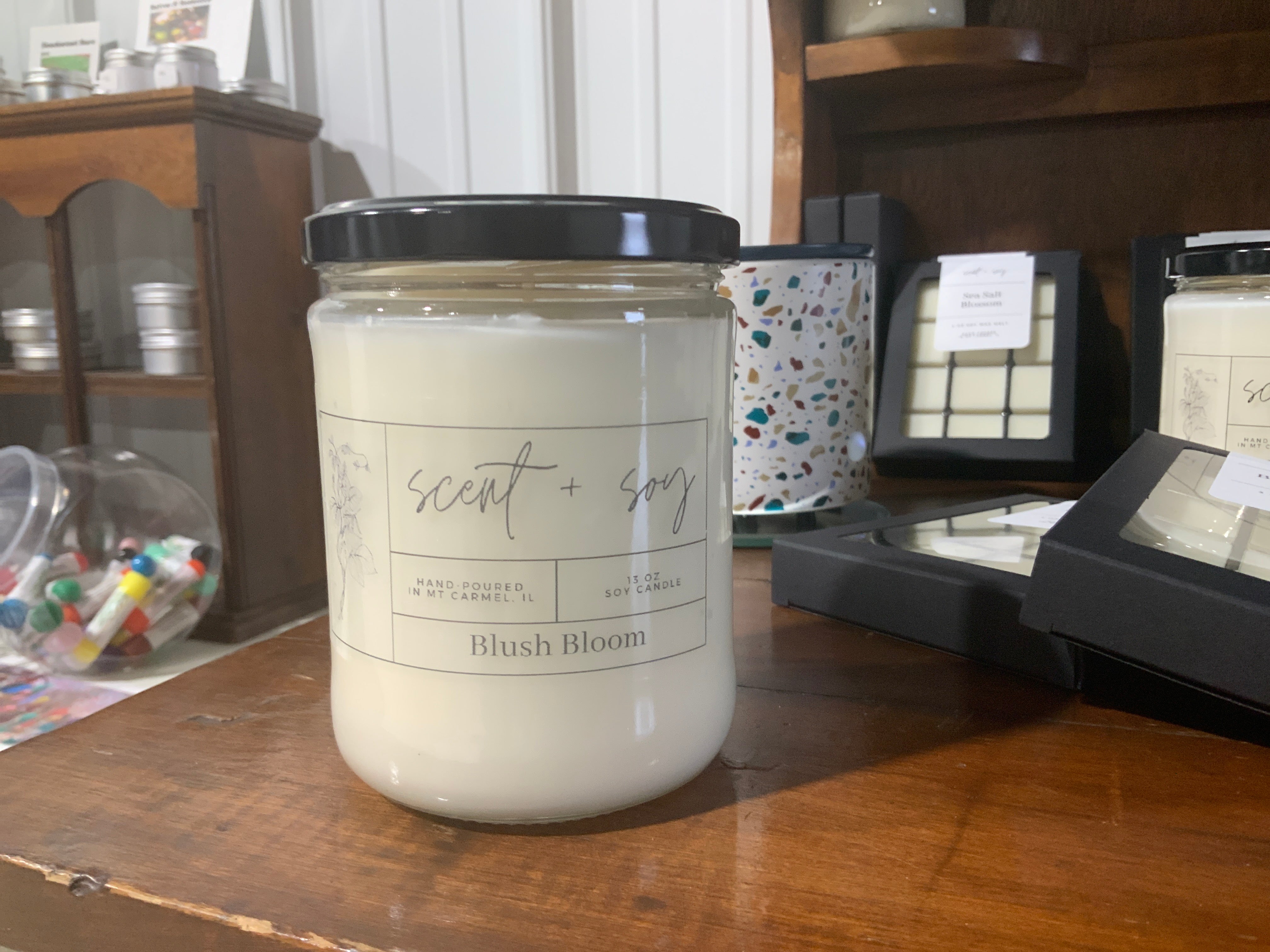 Blush Bloom- 13oz Jar