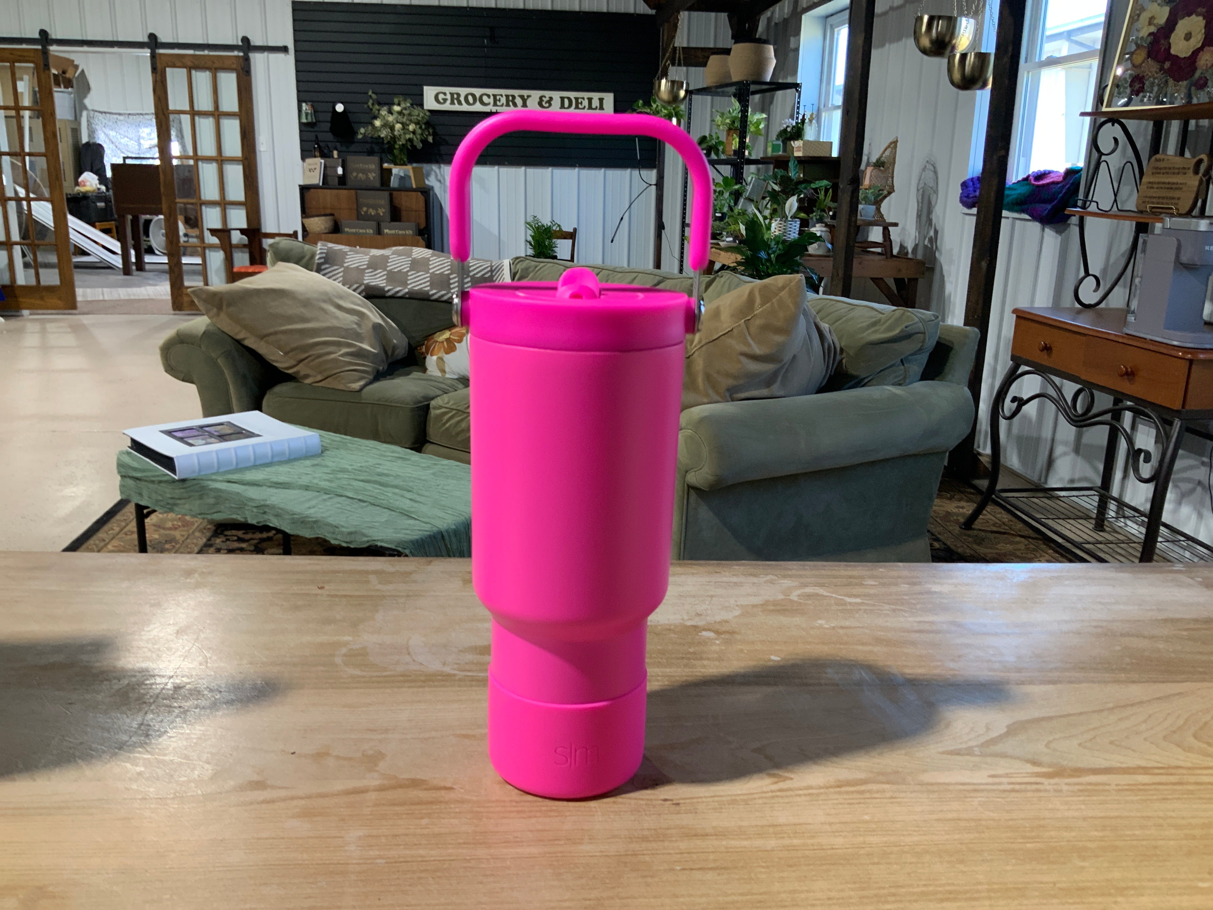 Hot Pink Trek Pivot- 30oz