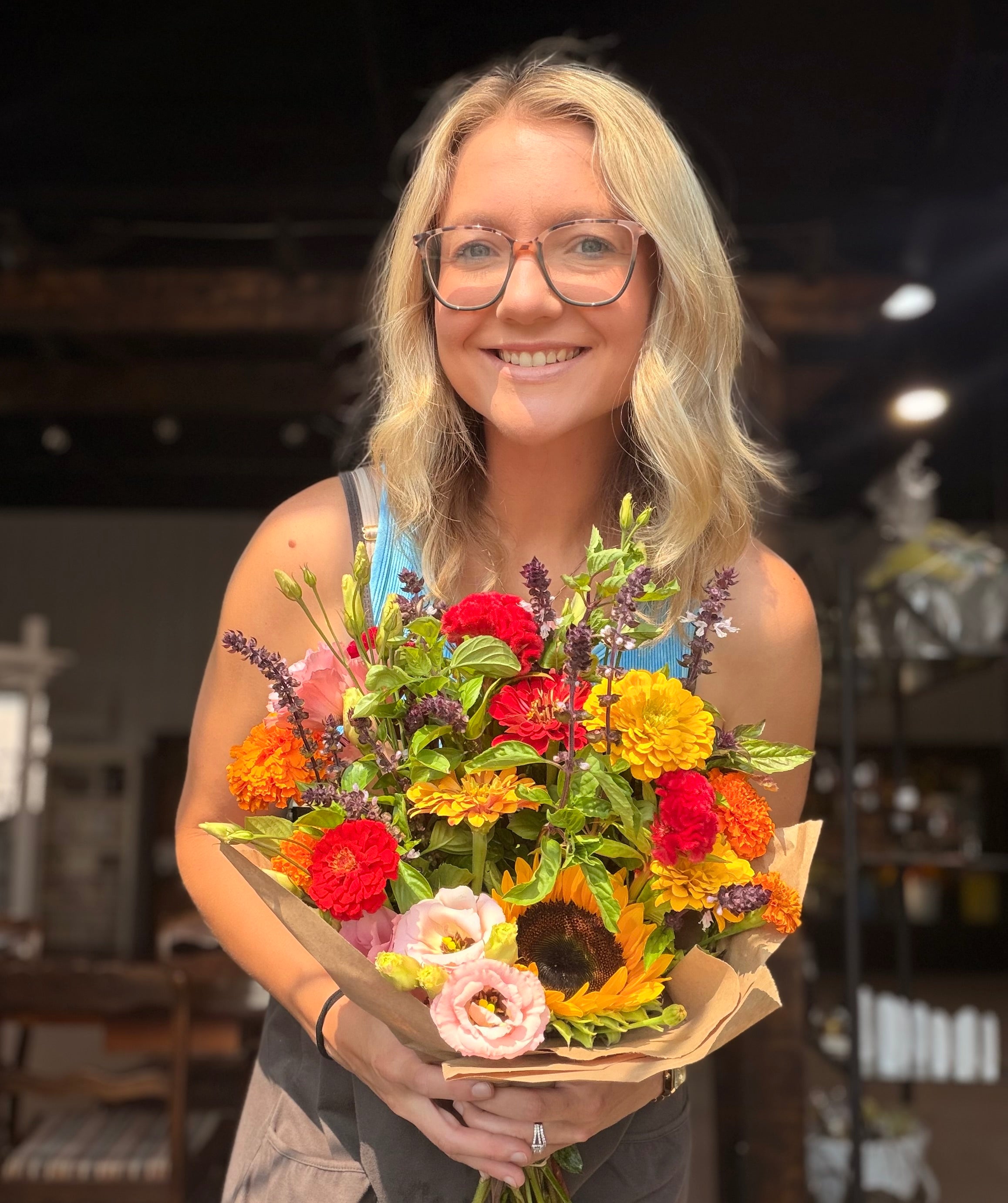 Modern Floral Foundations: The Handheld Bouquet Workshop
