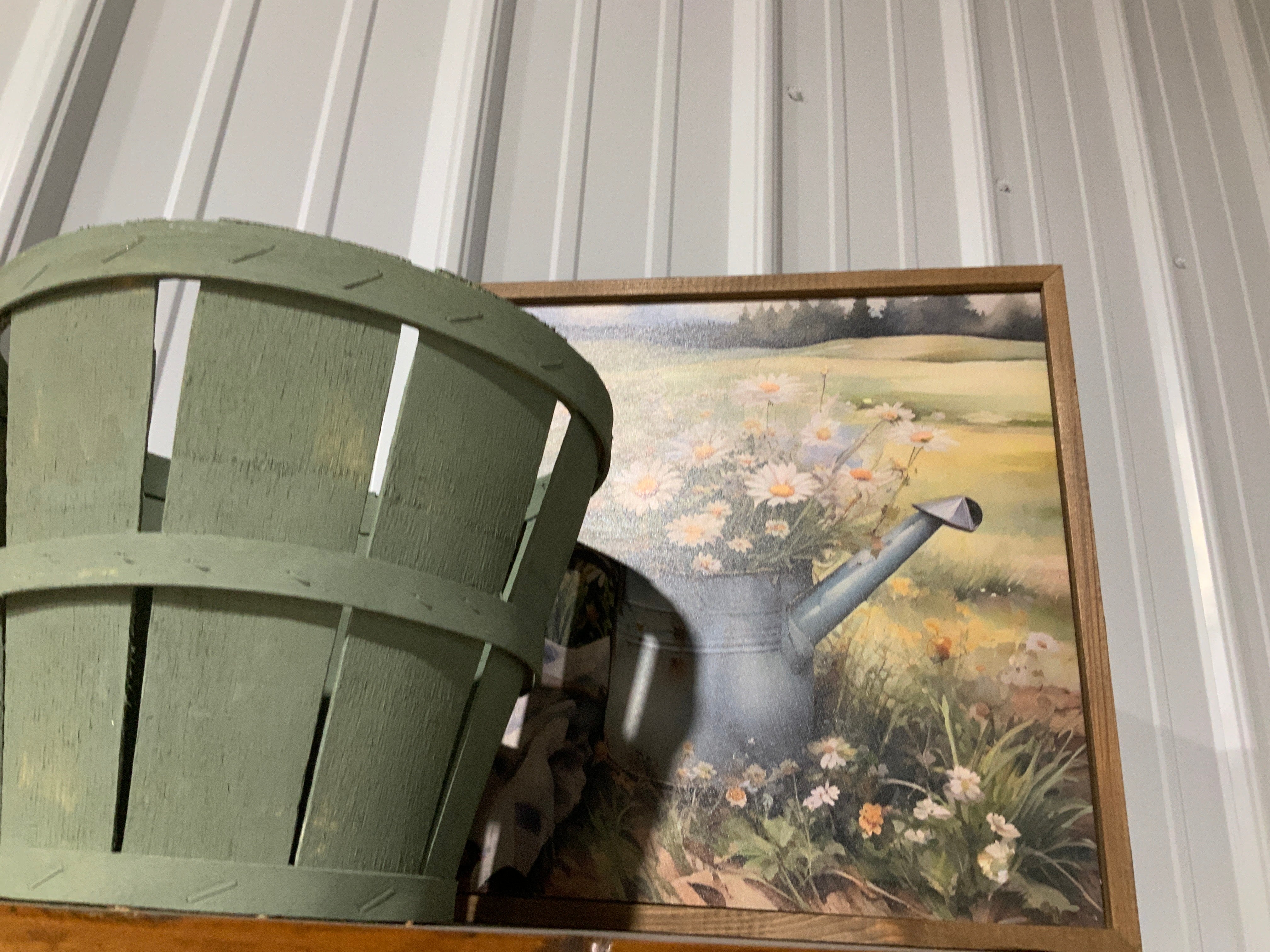 Wall Art- Watering can with daisies