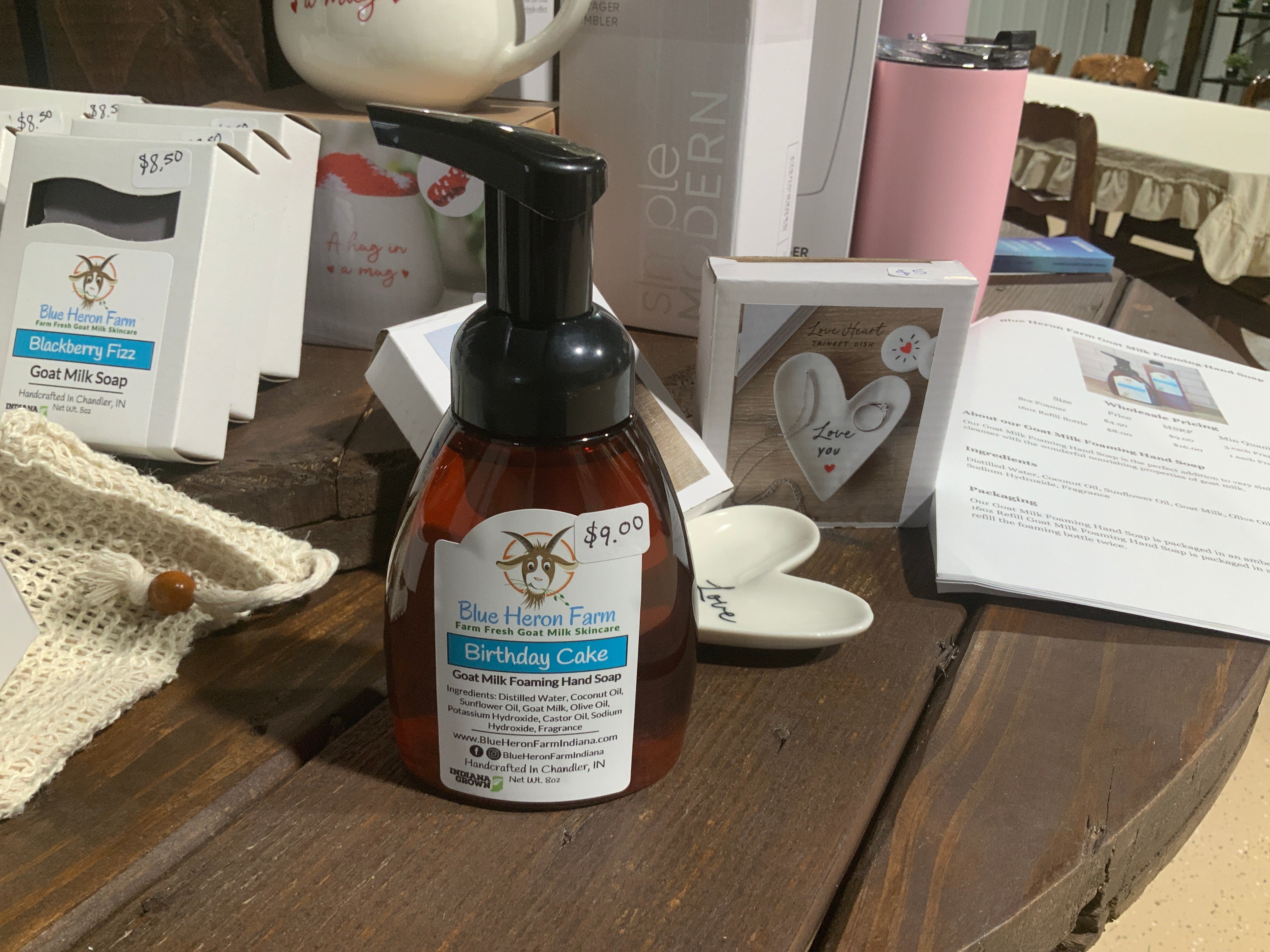 Birthday Cake- 8oz Foaming soap