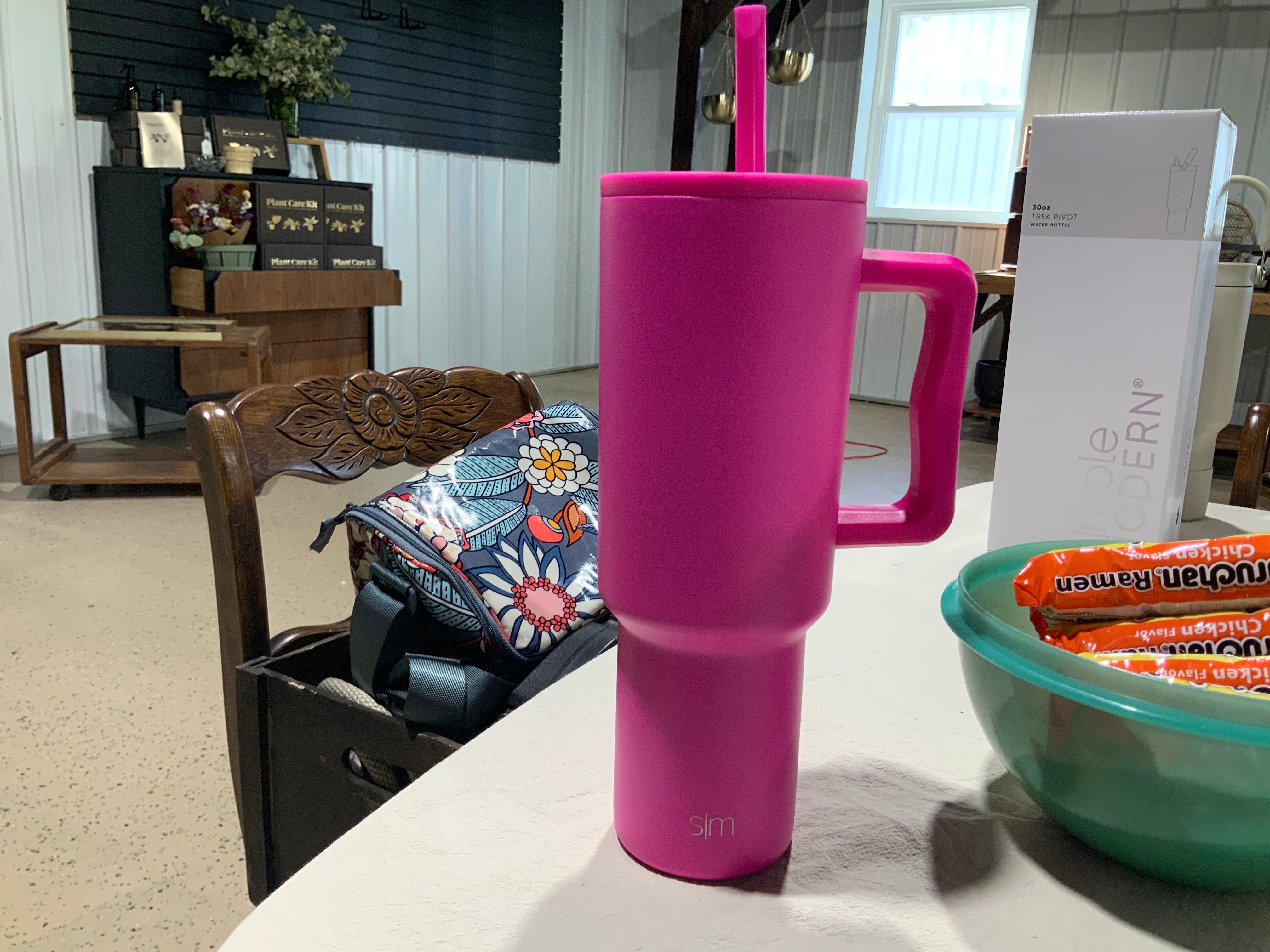 40oz Trek Tumbler- Hot Pink