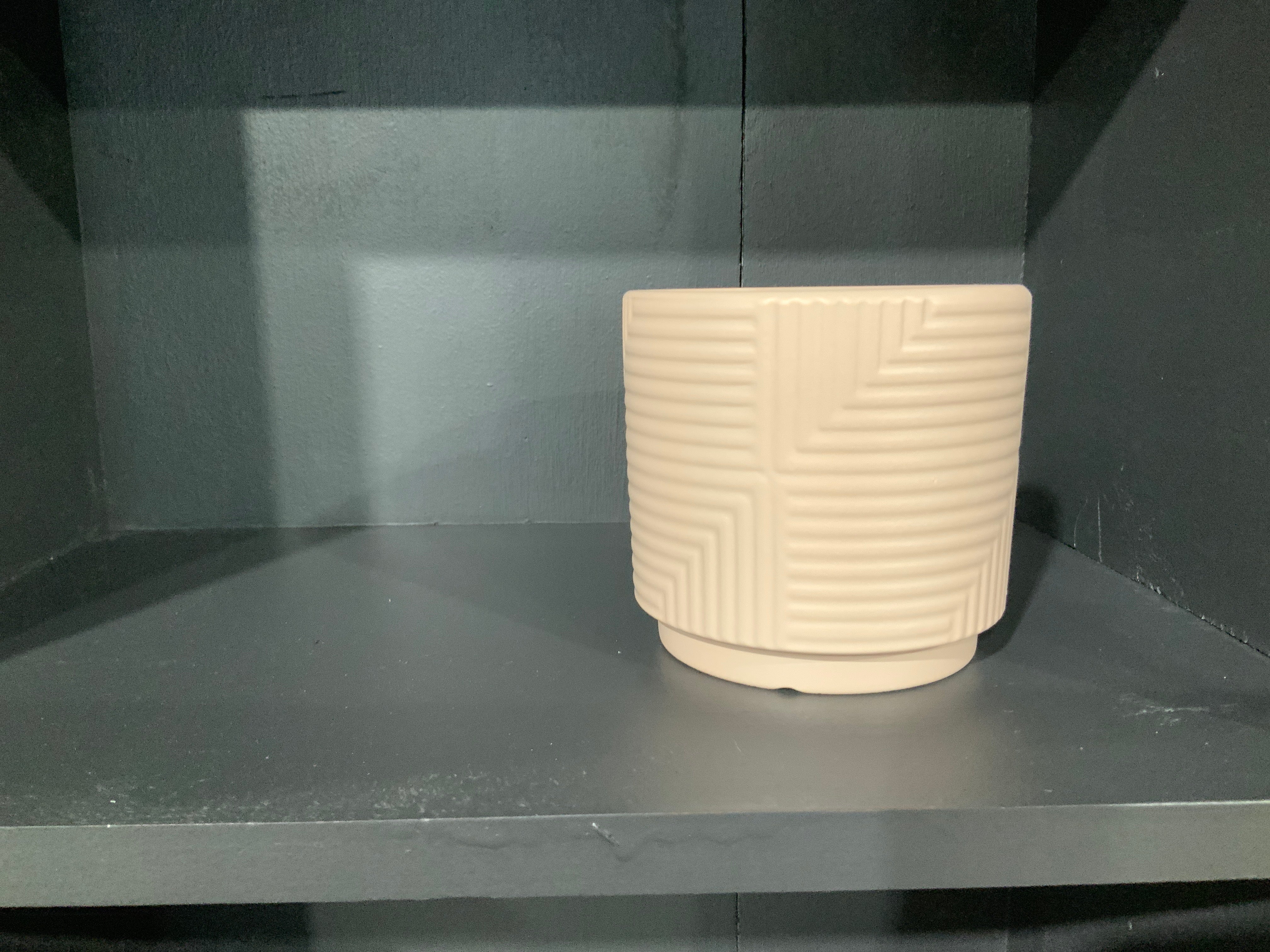 Small Rose colored planter