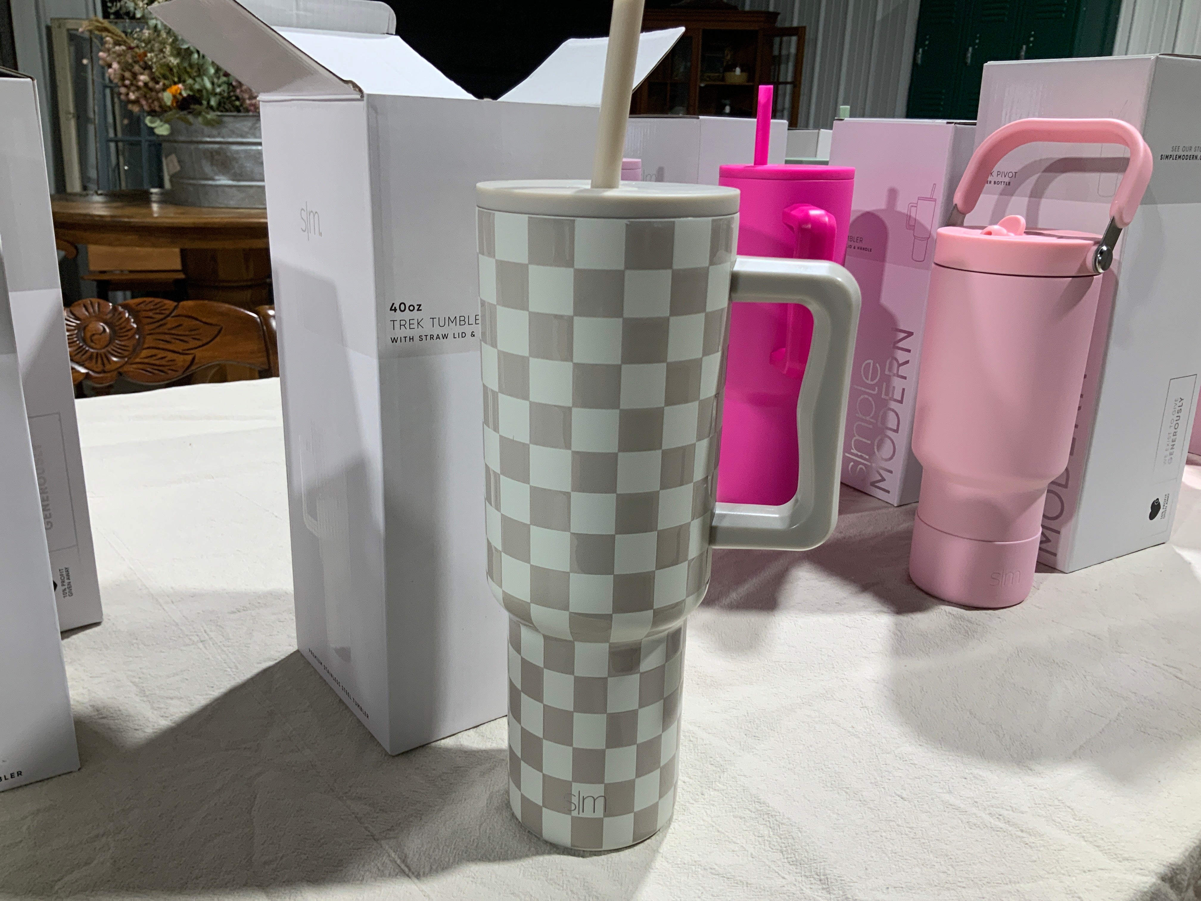 Taupe Checkered- patterned- 40oz Trek Tumbler