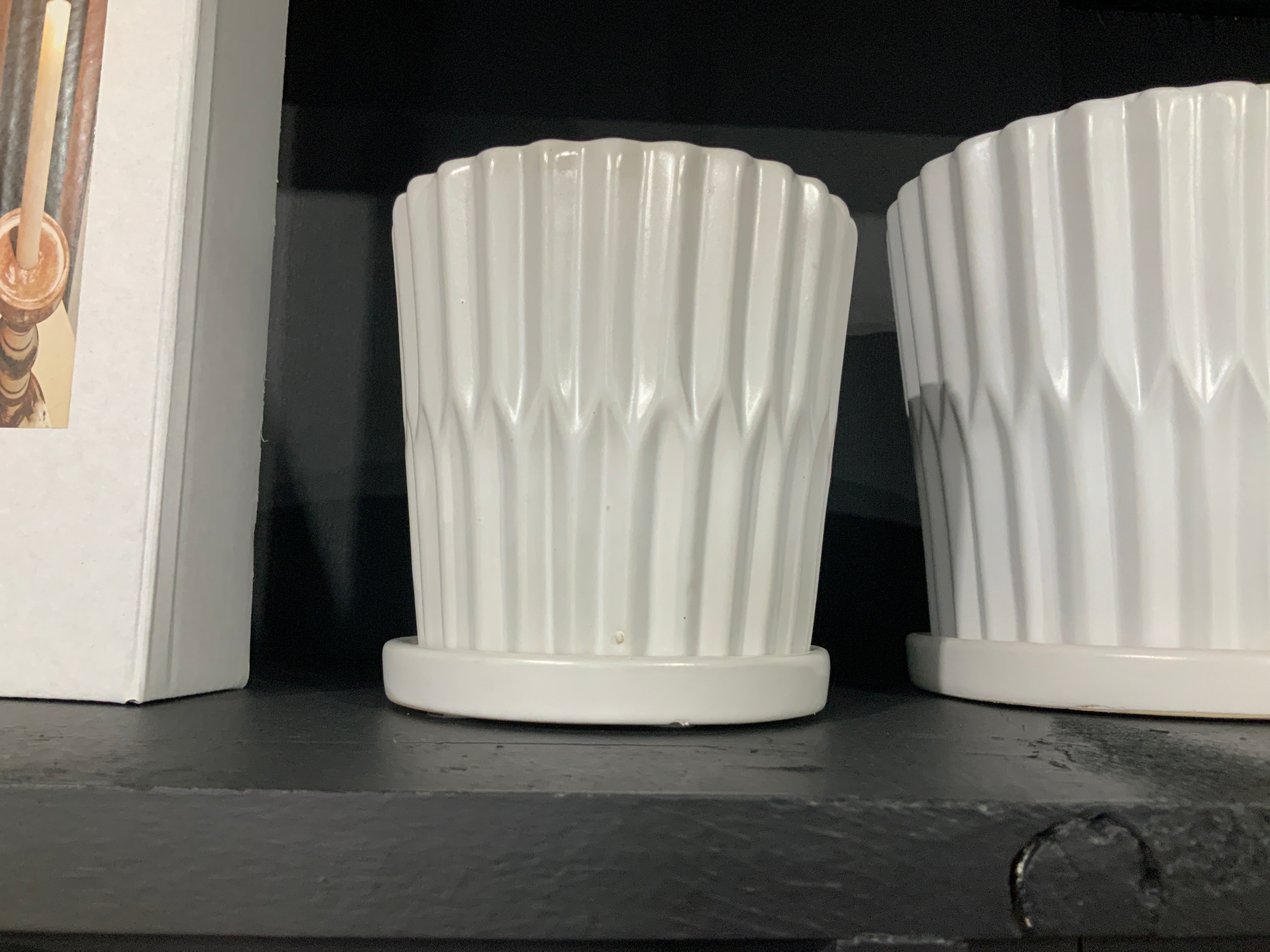 Small White Ribbed Planter