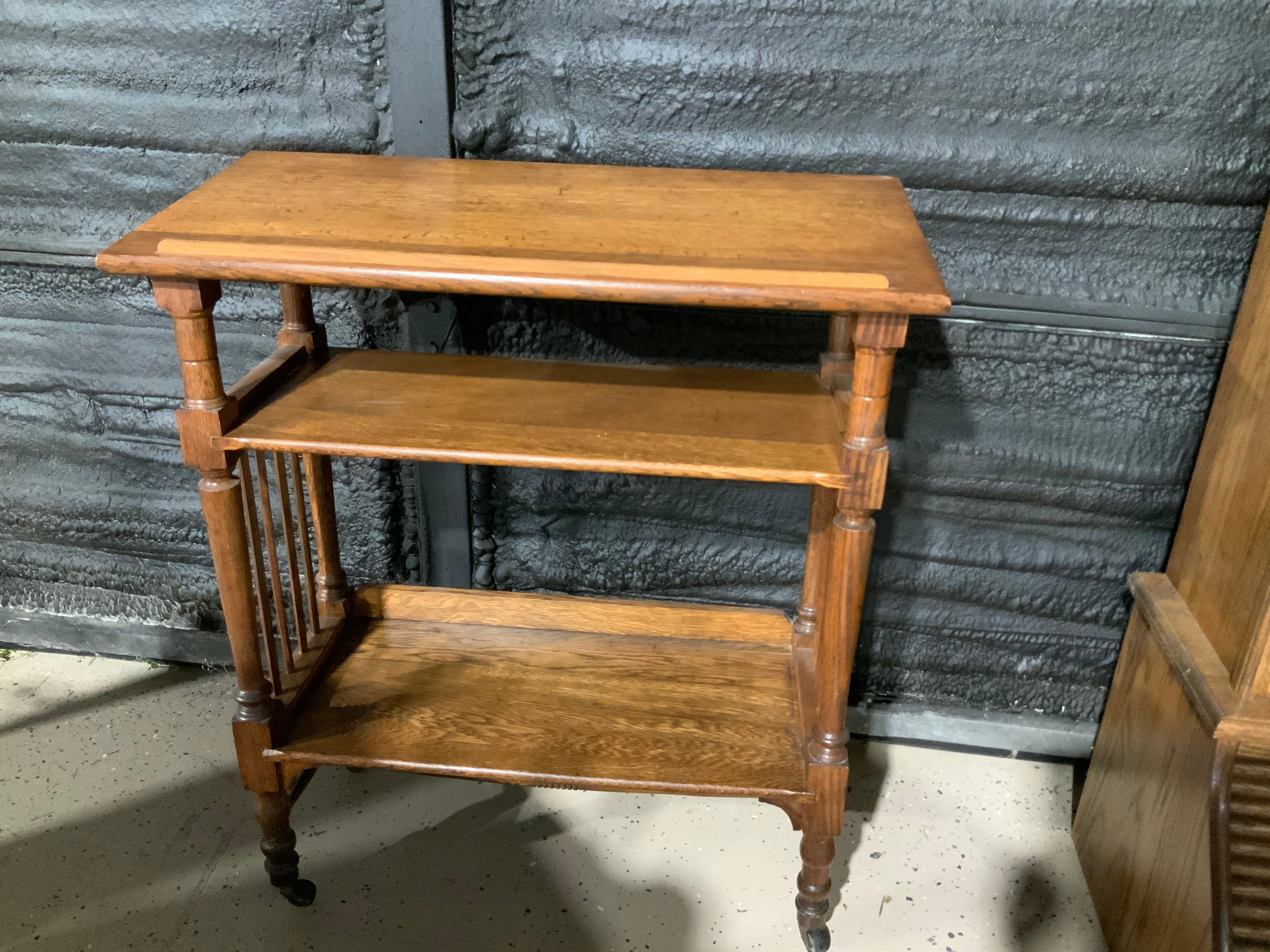 Rolling Easel Desk