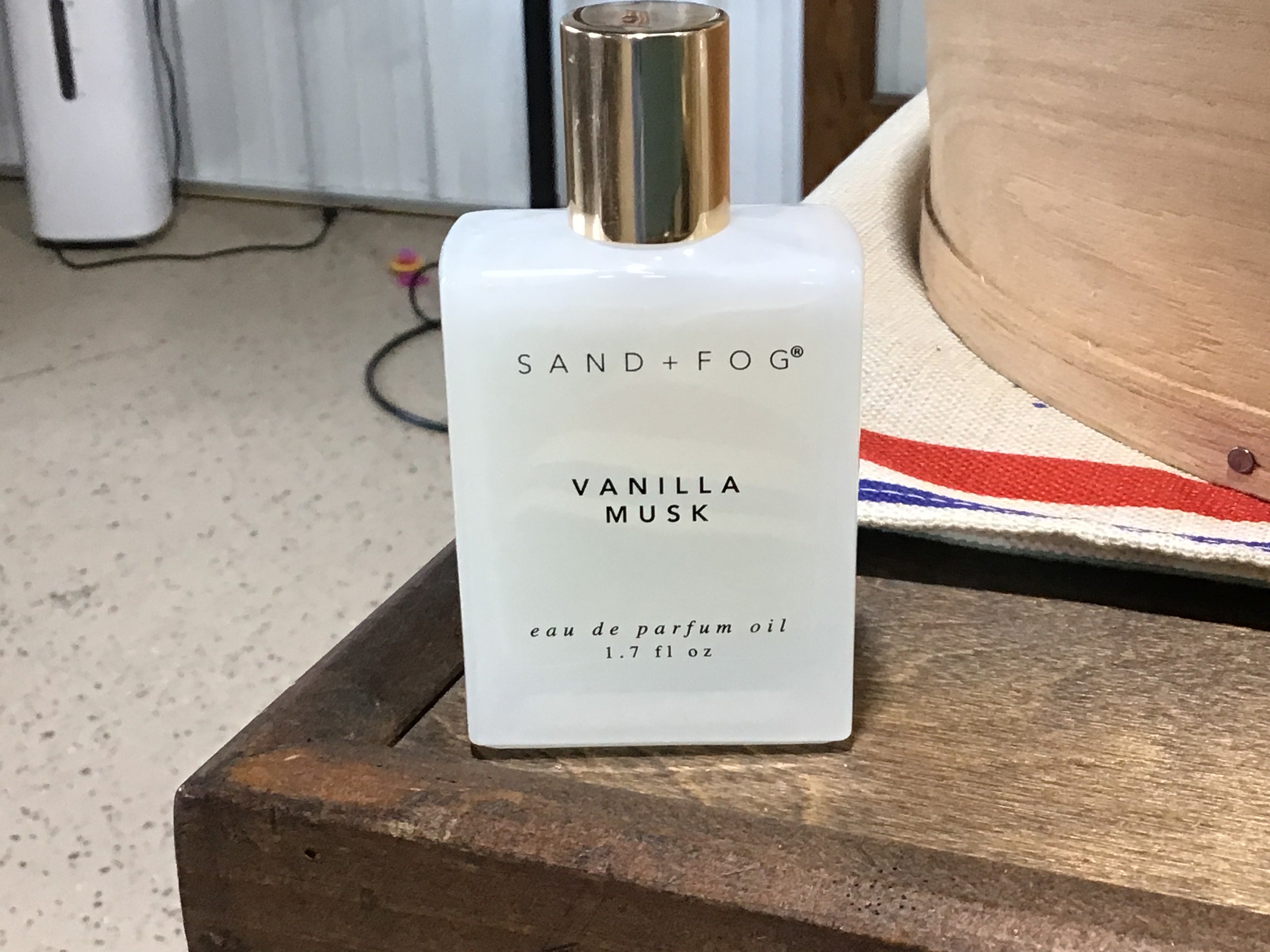 Vanilla musk perfume